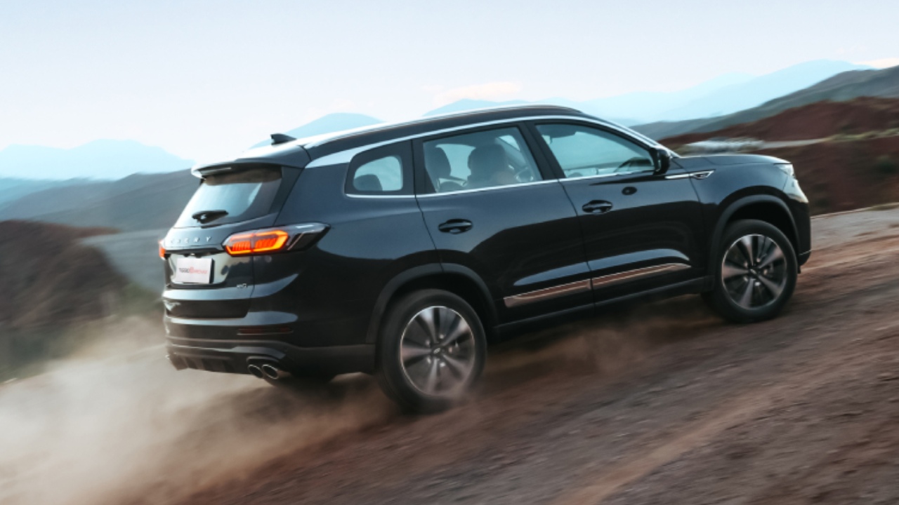 2024 Chery Tiggo 8 Promax side 